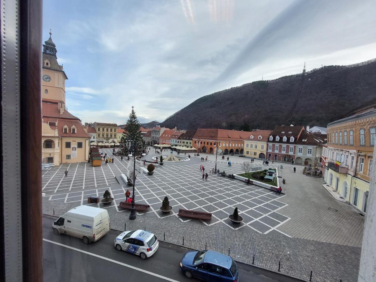 Main Square Apartments & More Брашов Экстерьер фото